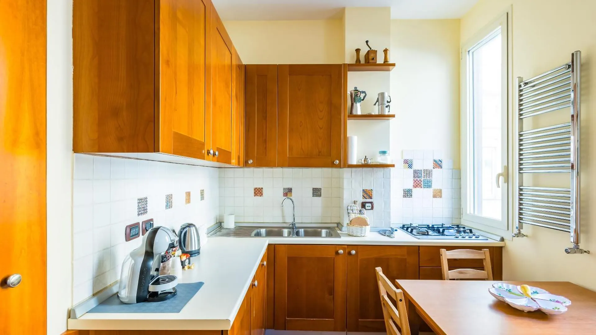 Casa Nostos Alabardieri By Napoliapartments 0*, Napoli